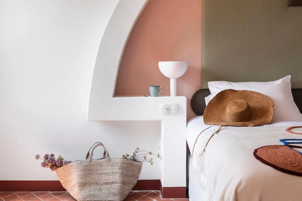 Menorca Experimental Otel Alaior İspanya